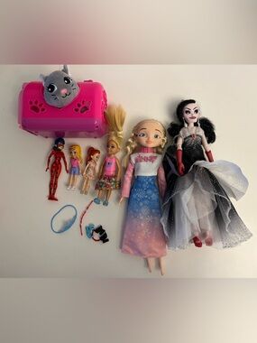 Disney Villains Style Series Cruella De Vil Doll Lot - Frozen Elsa, Ladybug.